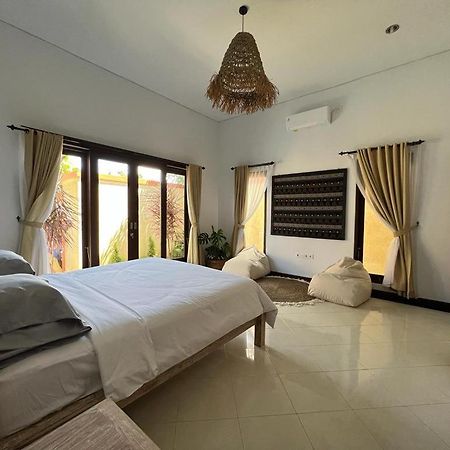 Villa Danielle Seminyak Extérieur photo