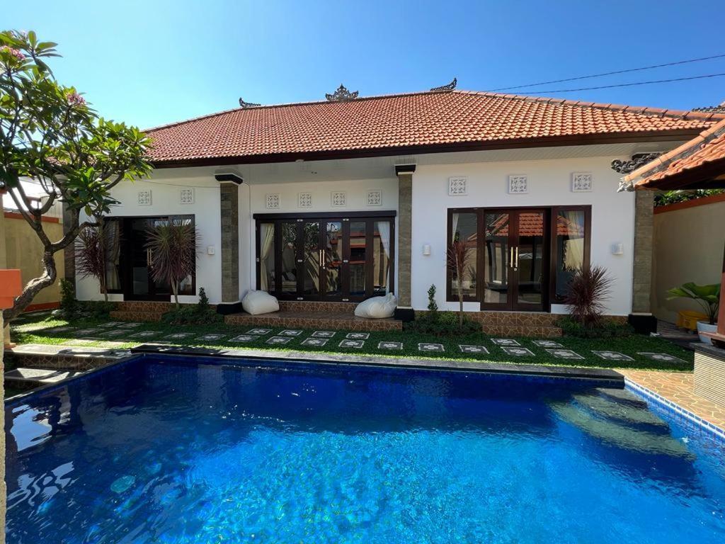 Villa Danielle Seminyak Extérieur photo
