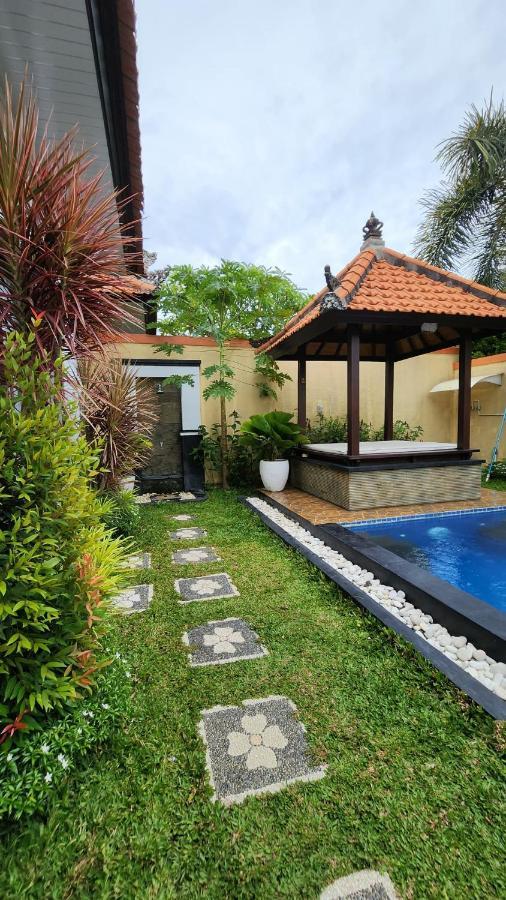 Villa Danielle Seminyak Extérieur photo